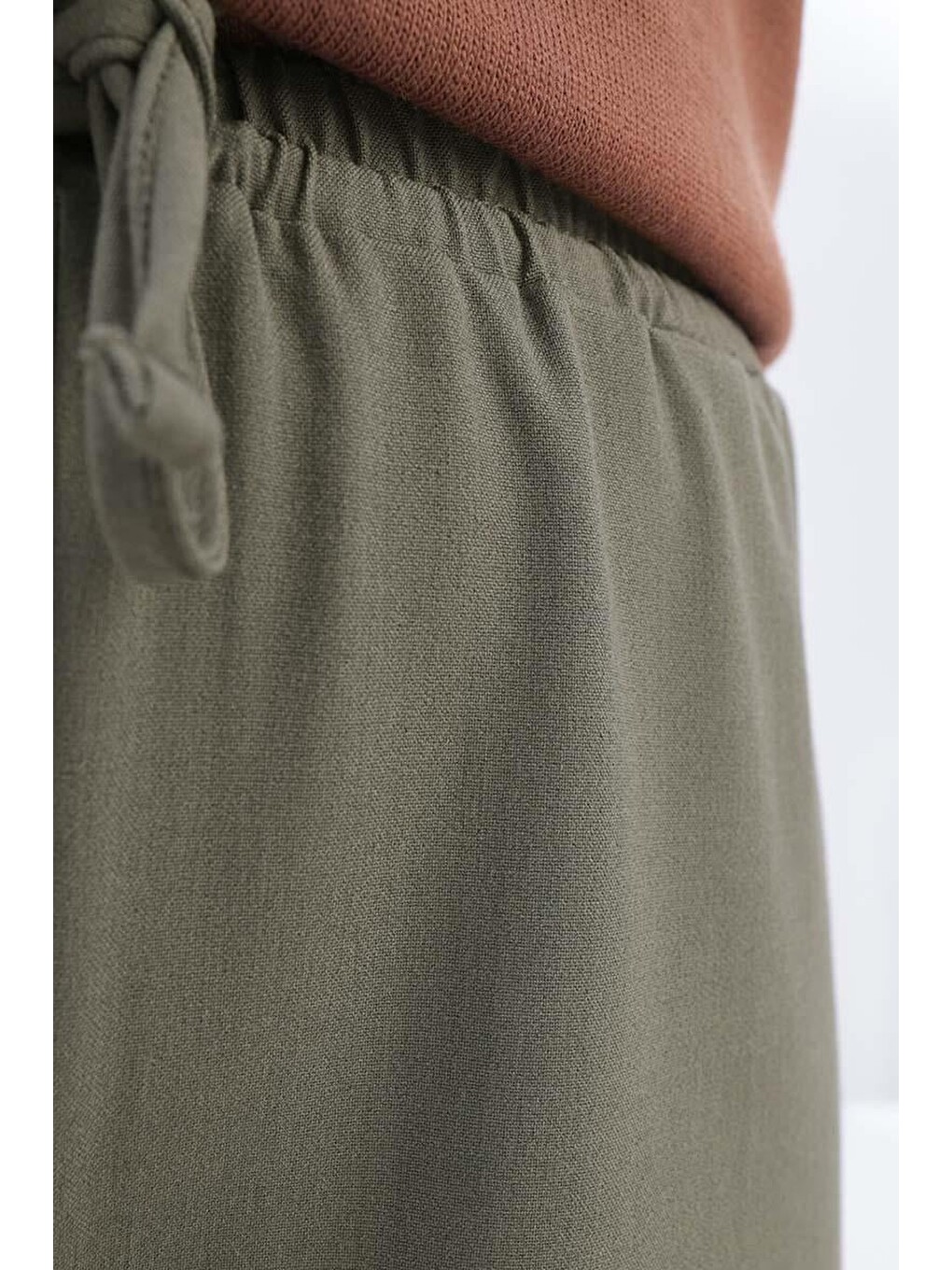 Haki-beli Lastikli Kordonlu Pantolon-3