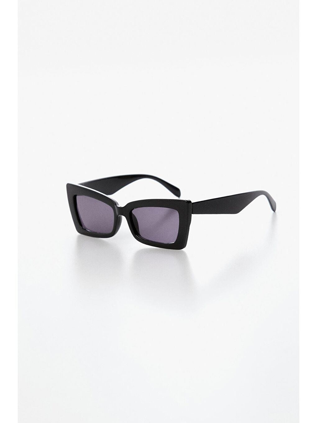 Siyah Çerçeveli Güneş Gözlüğü-1