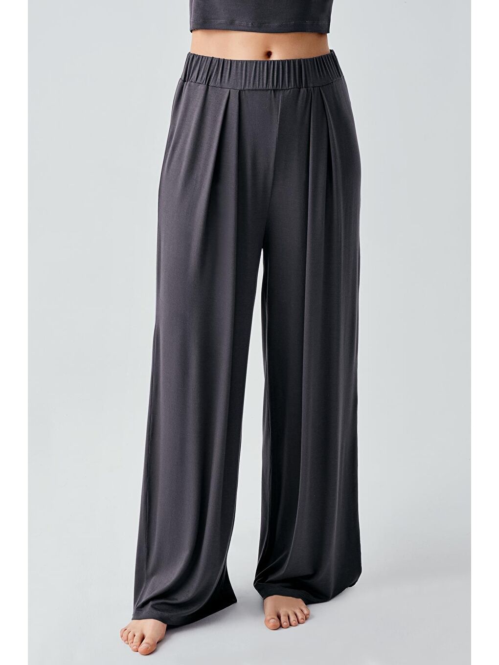 Antrasit Kısa Kollu Crop Bol Paça Esnek Viskoz Pijama Takım 17216-2