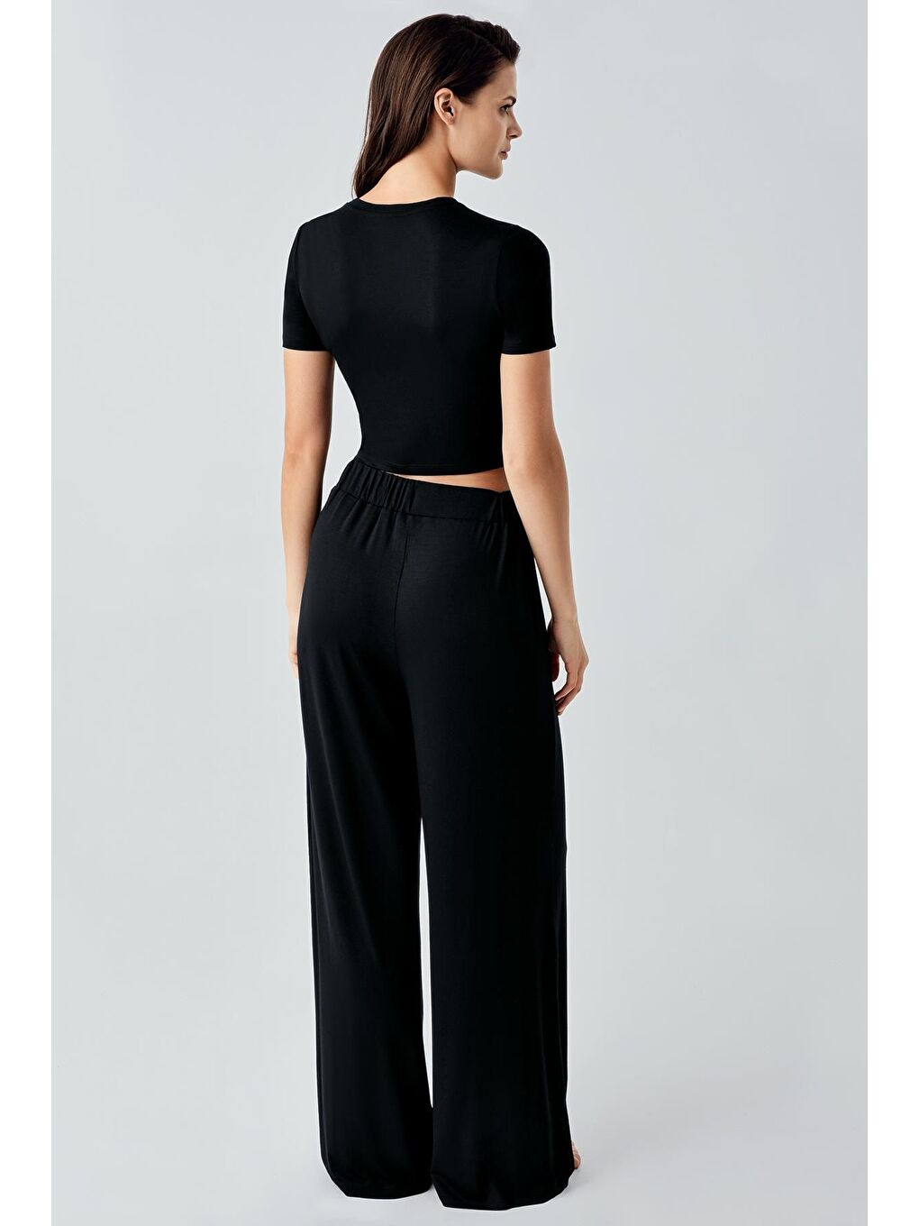 Siyah Kısa Kollu Crop Bol Paça Esnek Viskoz Pijama Takım 17216-6