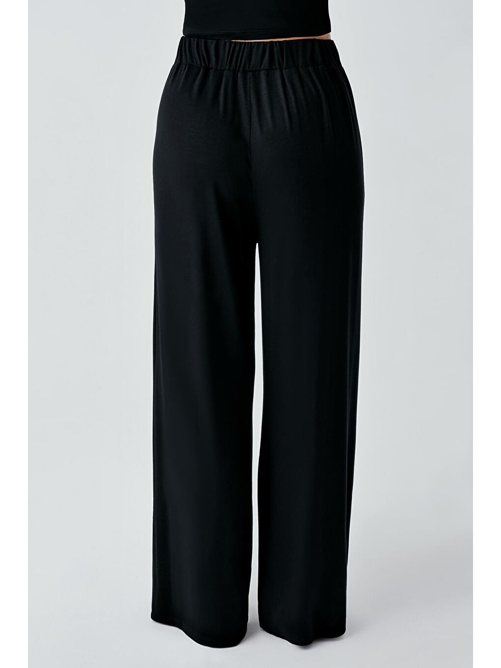 Siyah Kısa Kollu Crop Bol Paça Esnek Viskoz Pijama Takım 17216-7