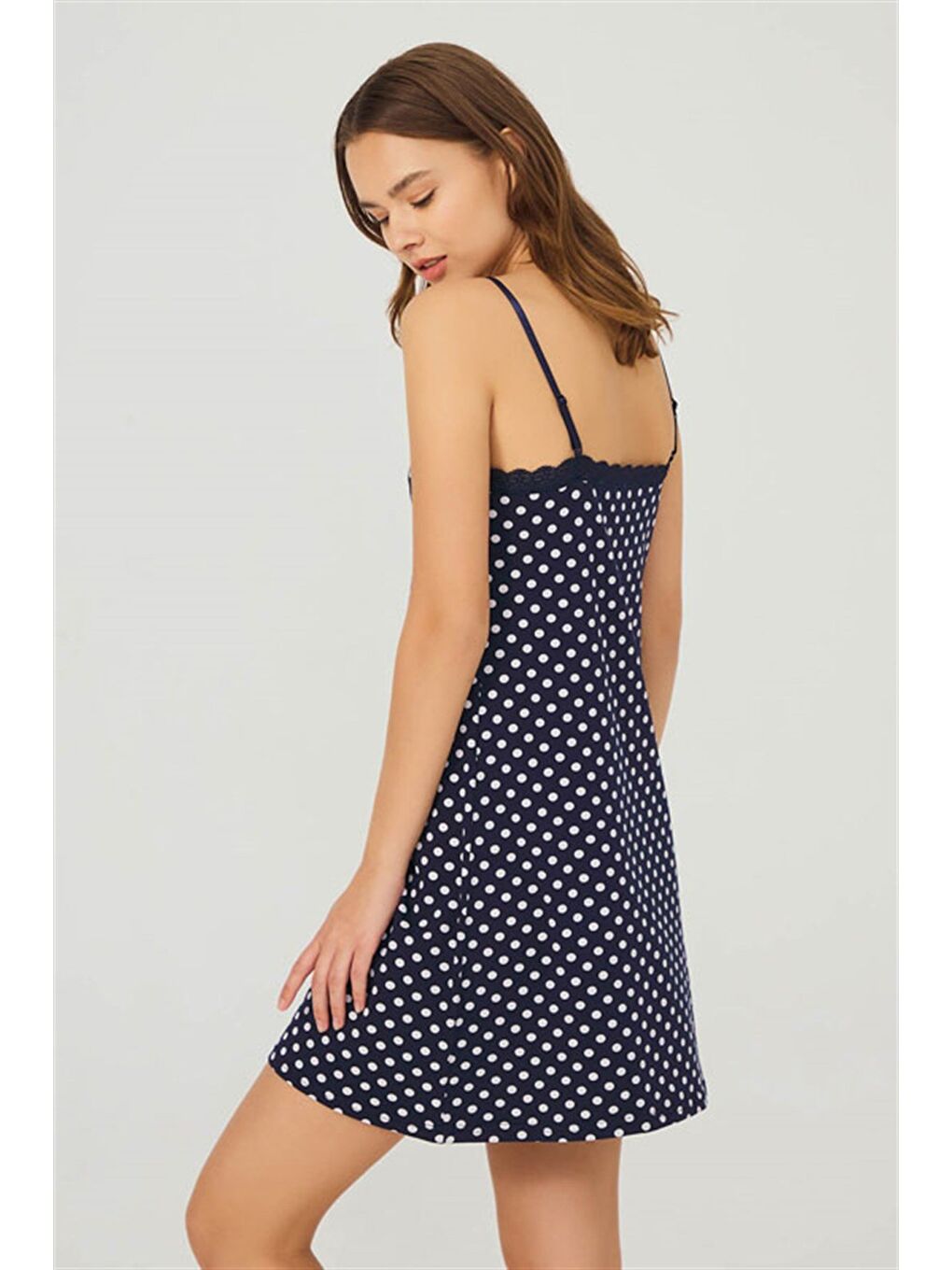 Lacivert Beyaz Puantiyeli İnce Askılı Pamuklu Kadın Gecelik-4