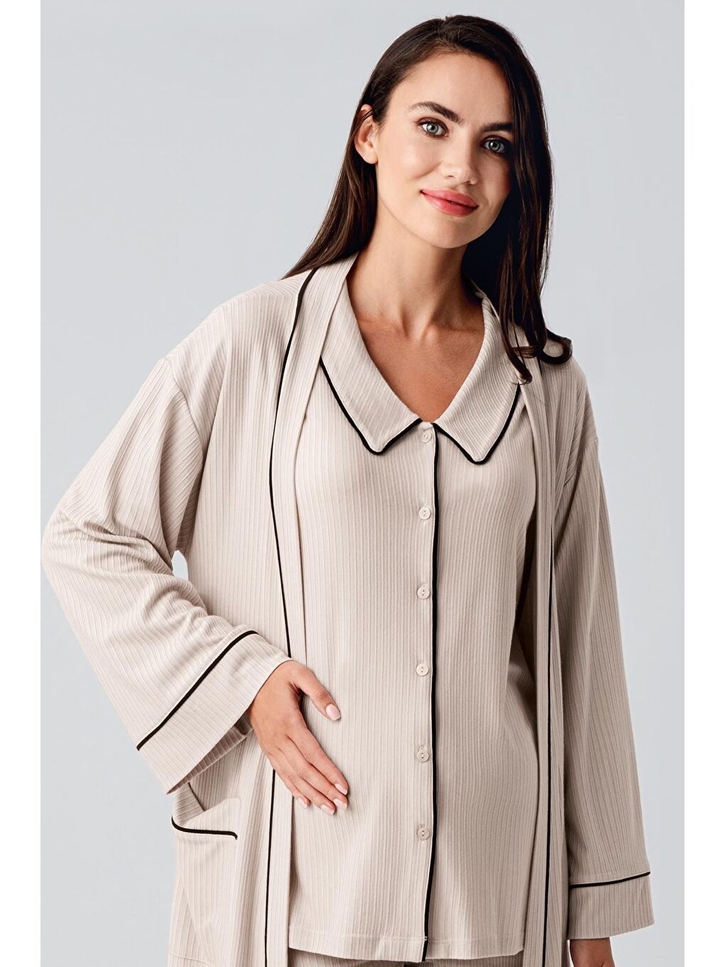 Bej Bebe Yaka Düğmeli Uzun Kollu Hamile Sabahlık Pijama Takım 23111-2