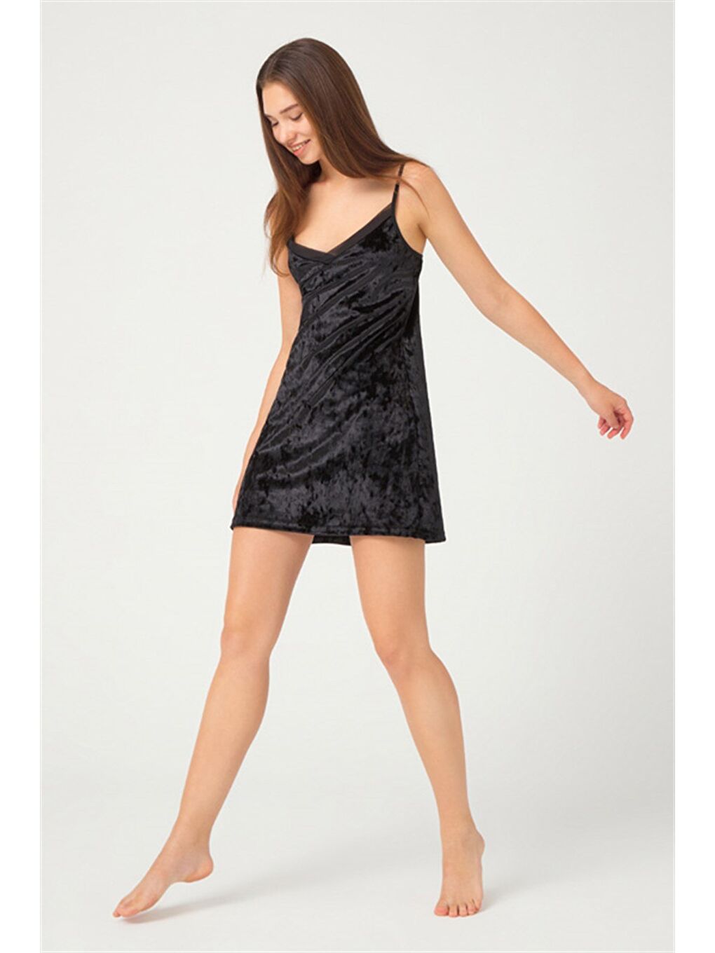 Siyah Tül Detaylı Kadife Kadın Babydoll Gecelik-6