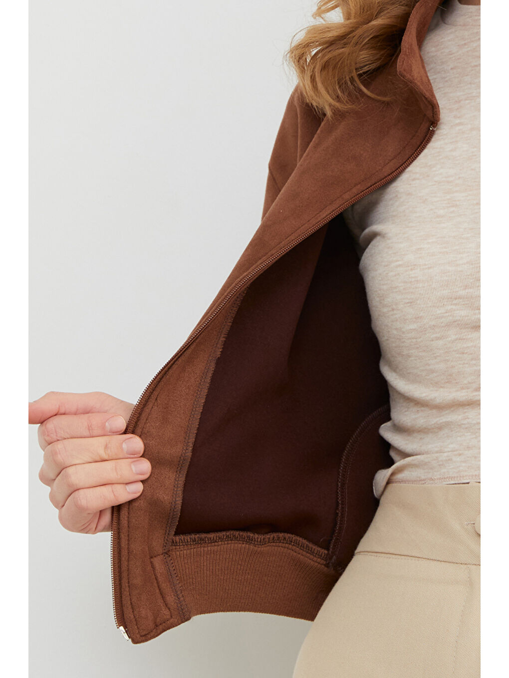 Kahverengi Fermuarlı Polo Yaka Süet Bomber Ceket-3