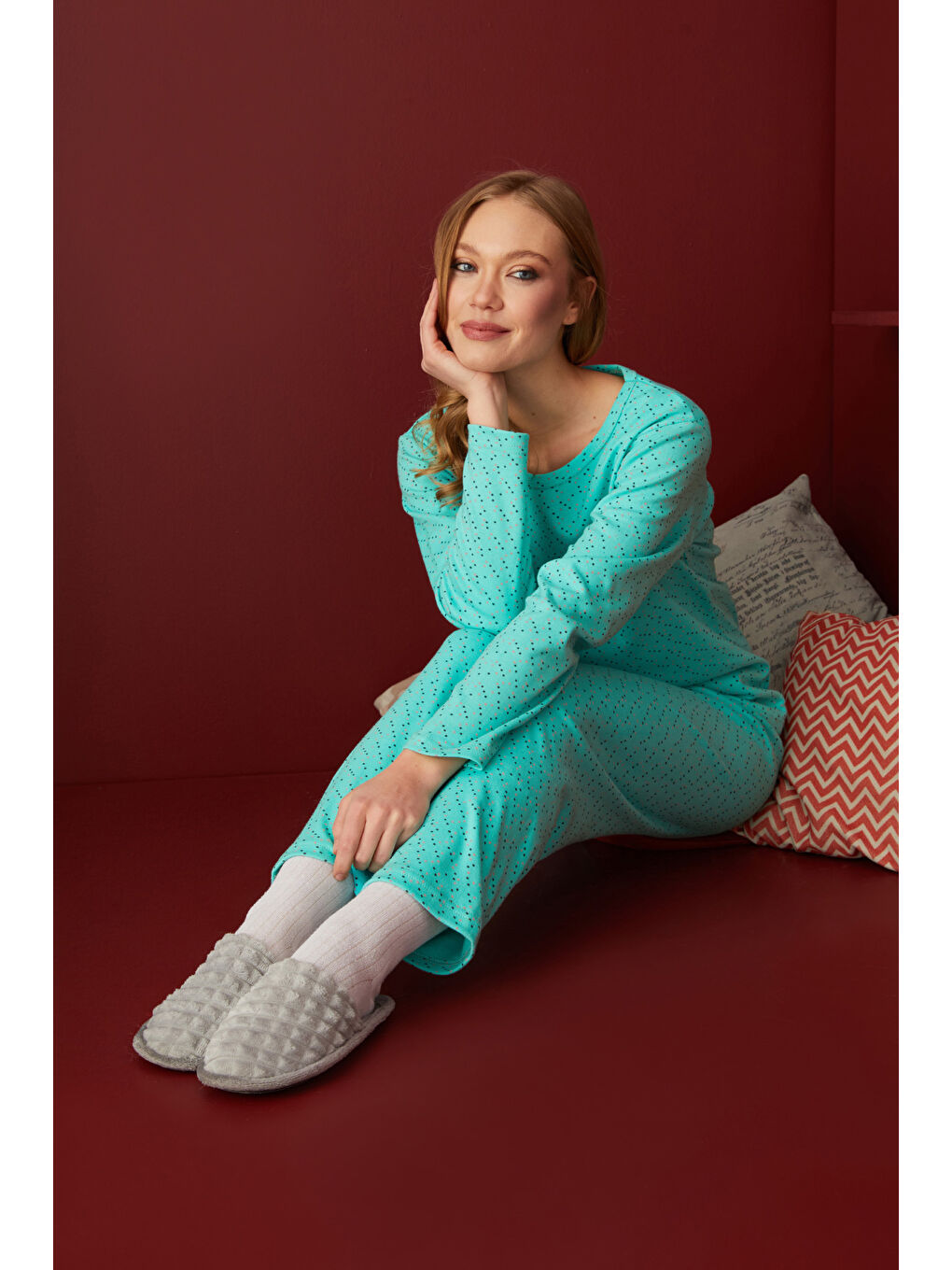 Yeşil Puantiye Desenli Bisiklet Yaka Pijama Takımı-1