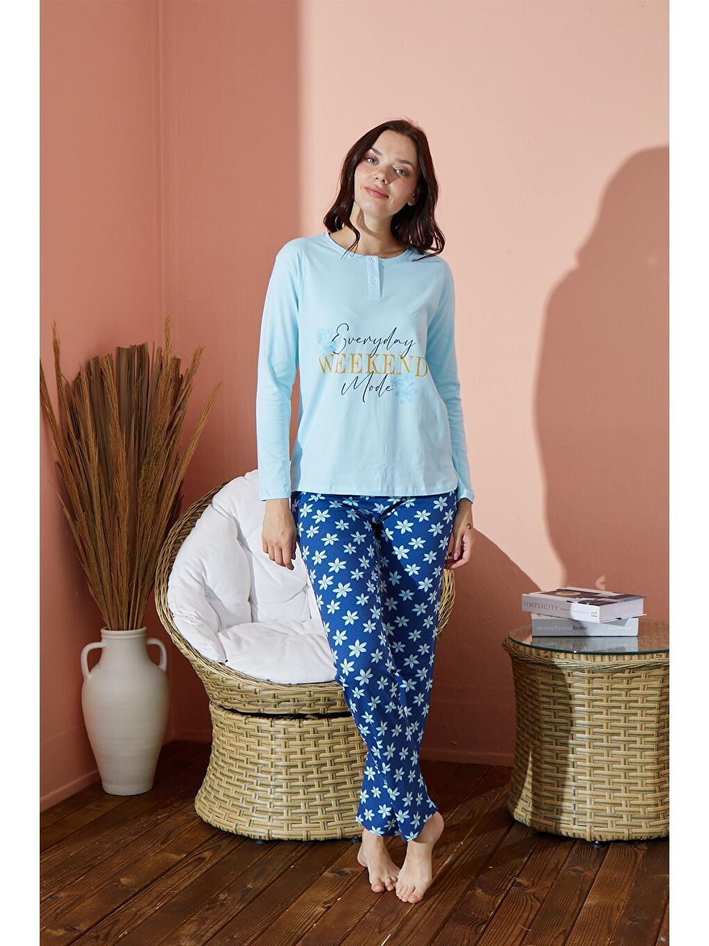 Turkuaz Kadın Desenli Pijama Takımı Mevsimlik Takım  8000-1