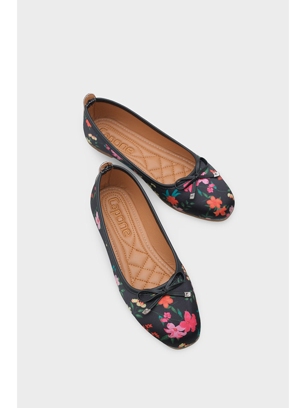 Siyah Hana Trend Saten Çiçekli Kadın Babet-4