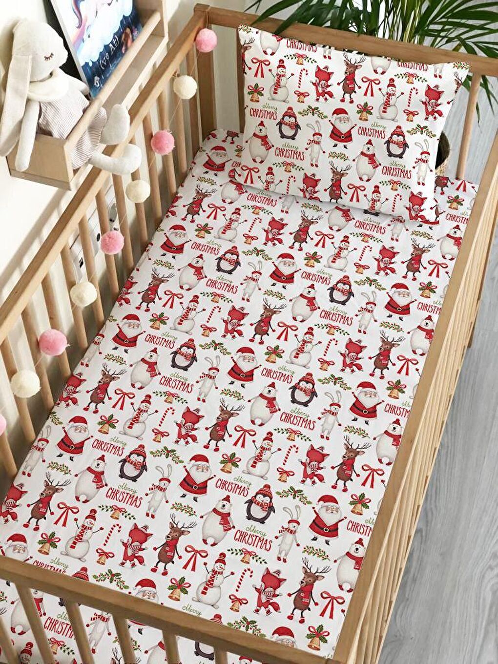Karışık Yılbaşı Temalı Baskılı Bebek Boy Lastikli Çarşaf Seti 60x120 cm