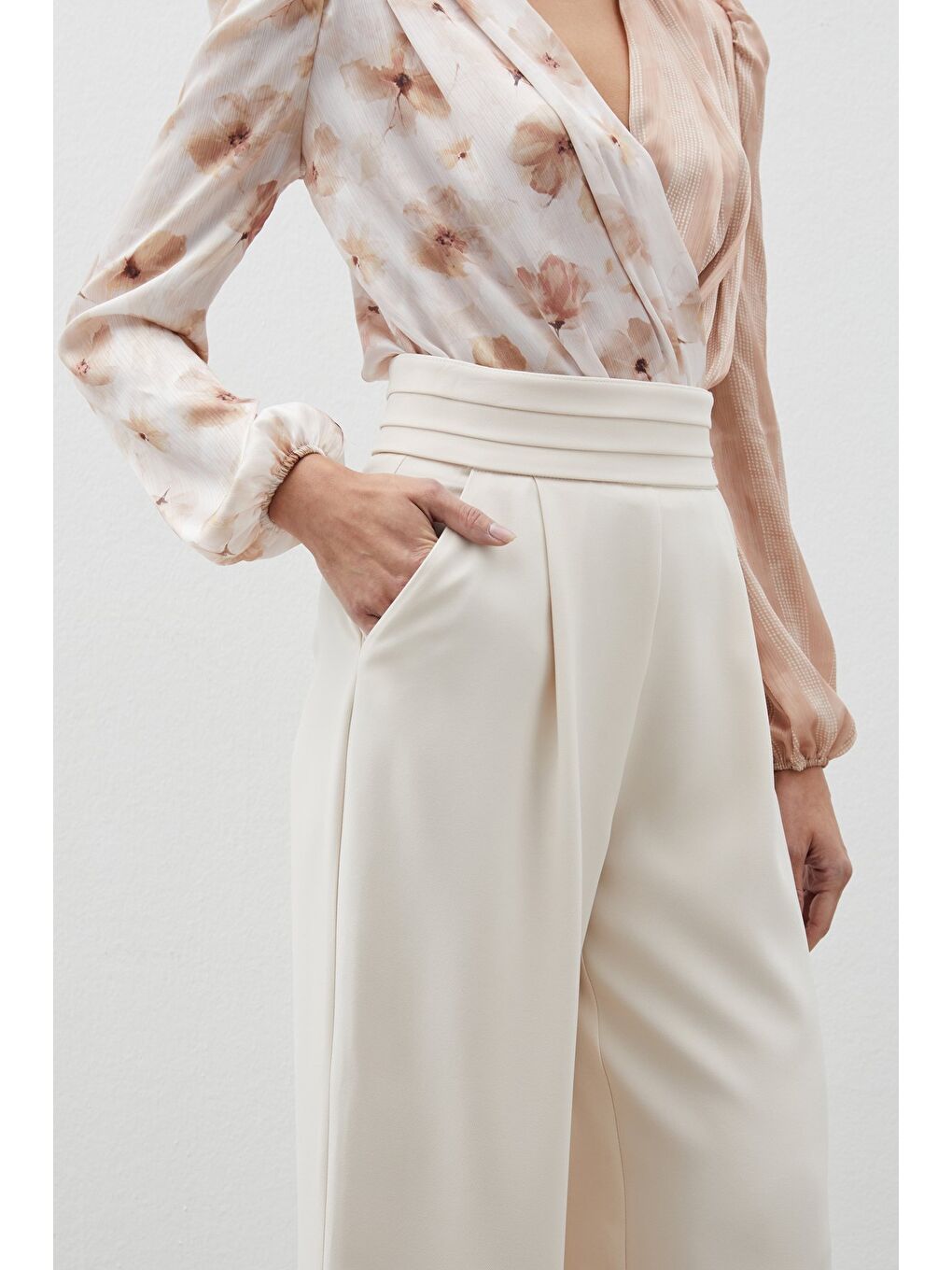 Bej Bel Detaylı Cepli Pantolon - Taş-3