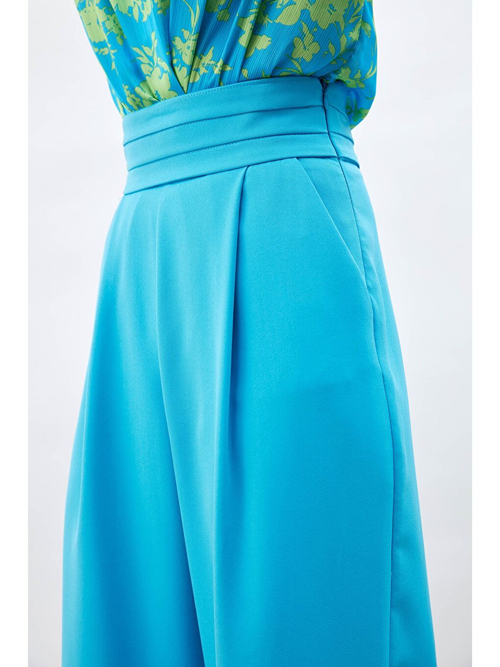 Bel Detaylı Cepli Pantolon - Mavi-3