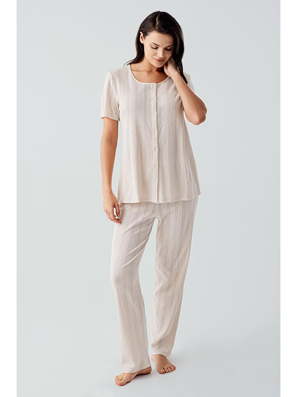 Bej Kısa Kollu Ajurlu Düğmeli Esnek Pamuklu Pijama Takım 17210