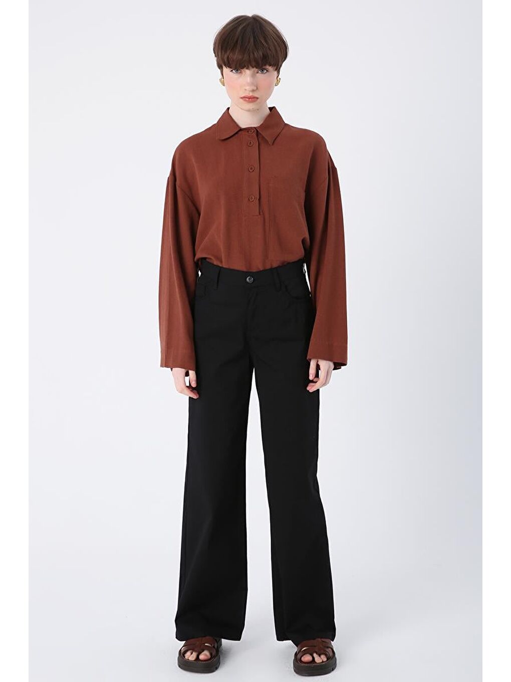 Siyah Pamuklu Bol Paça Cepli Elastanlı Pantolon-1