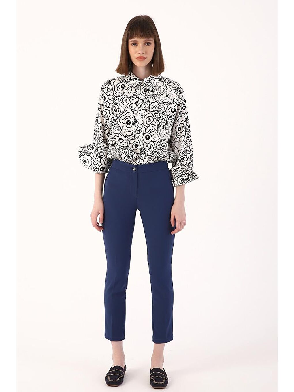 İndigo-Dar Paça Kumaş Pantolon-1