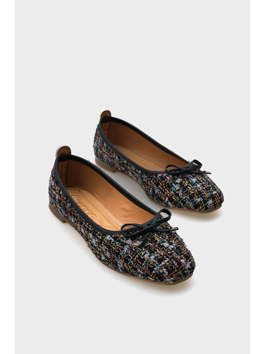 Siyah Hana Trend Kadın Babet-1