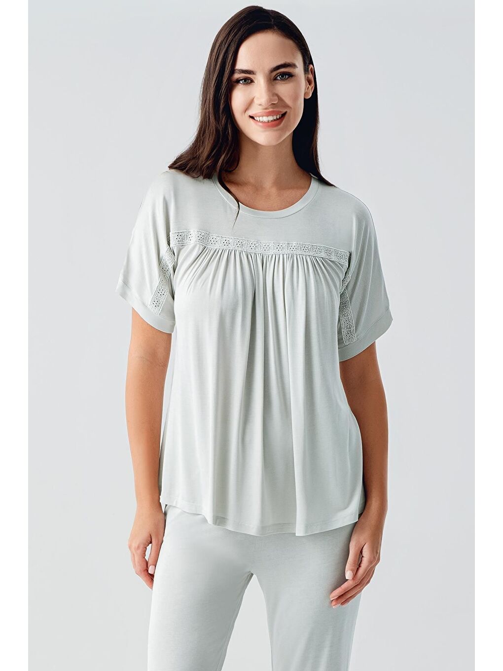 Yeşil Dantelli Kısa Kollu Esnek Viskoz Pijama Takım 17204-1