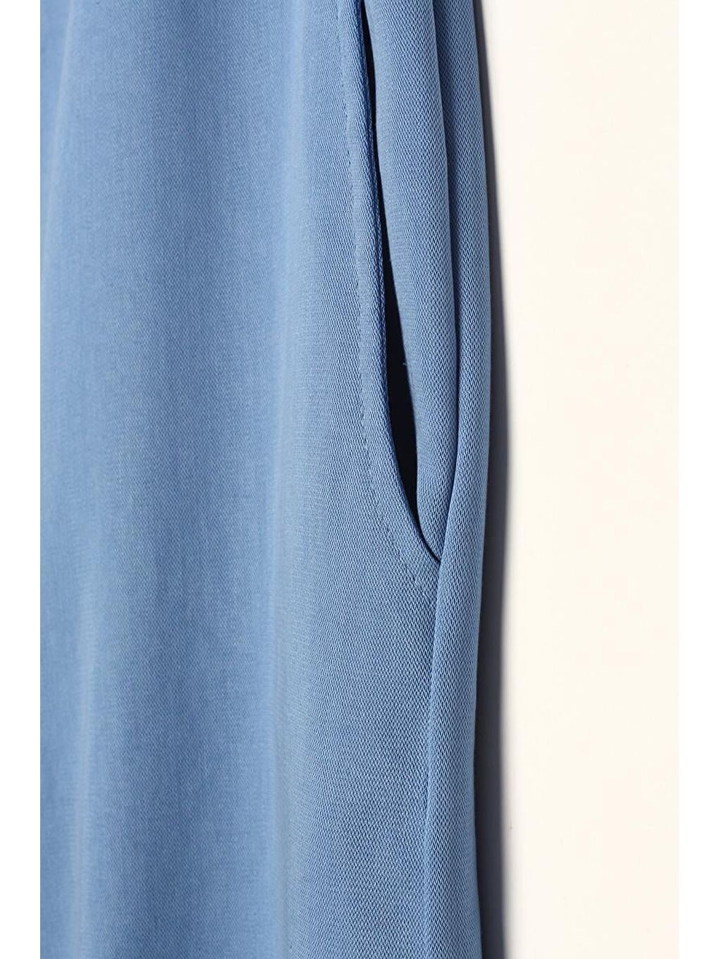 Mavi-Büyük Cepli Doğal Kumaş Pantolon-4