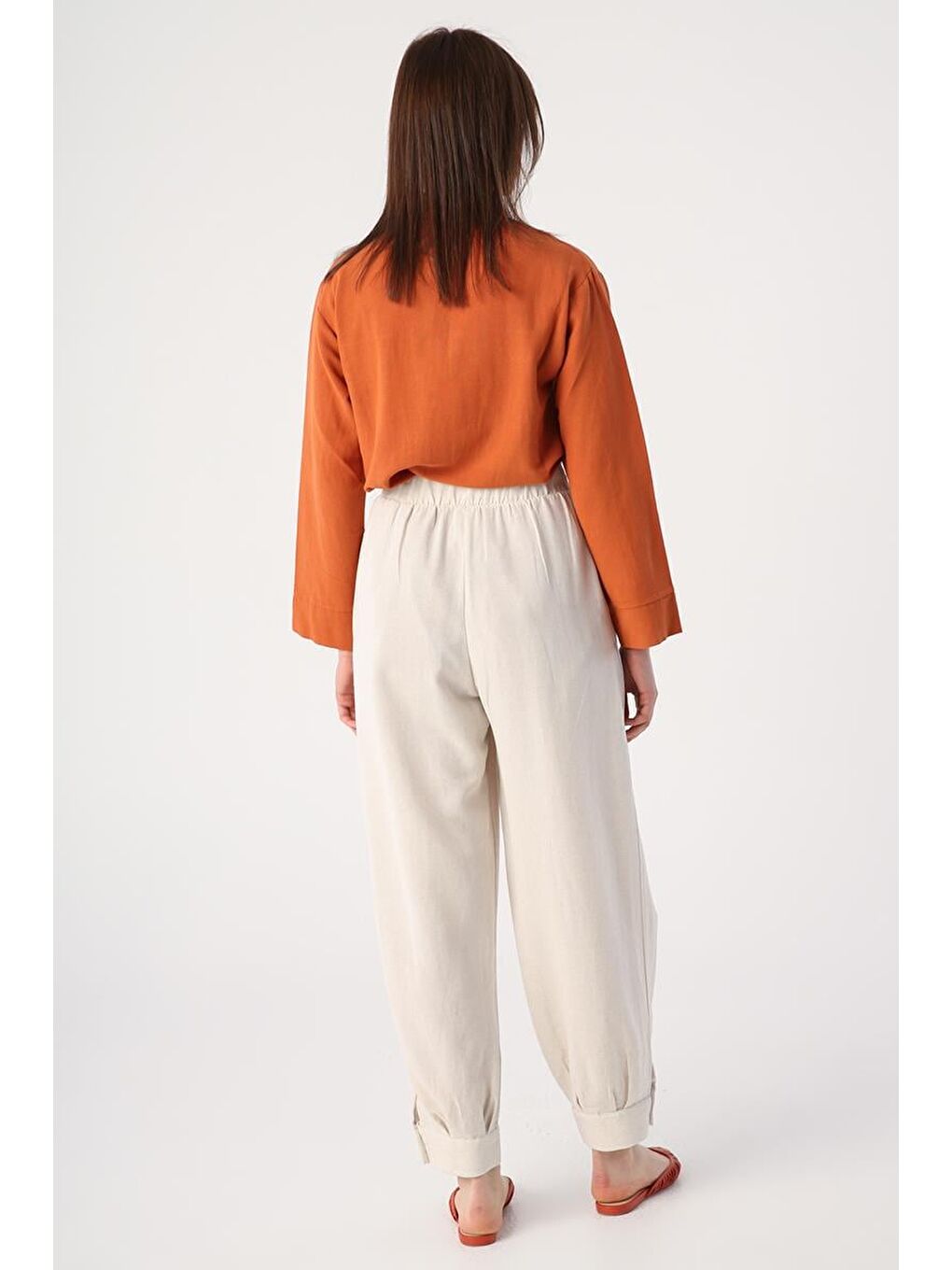 Bej Taş-Pileli Paça Apoletli Keten Pantolon-3