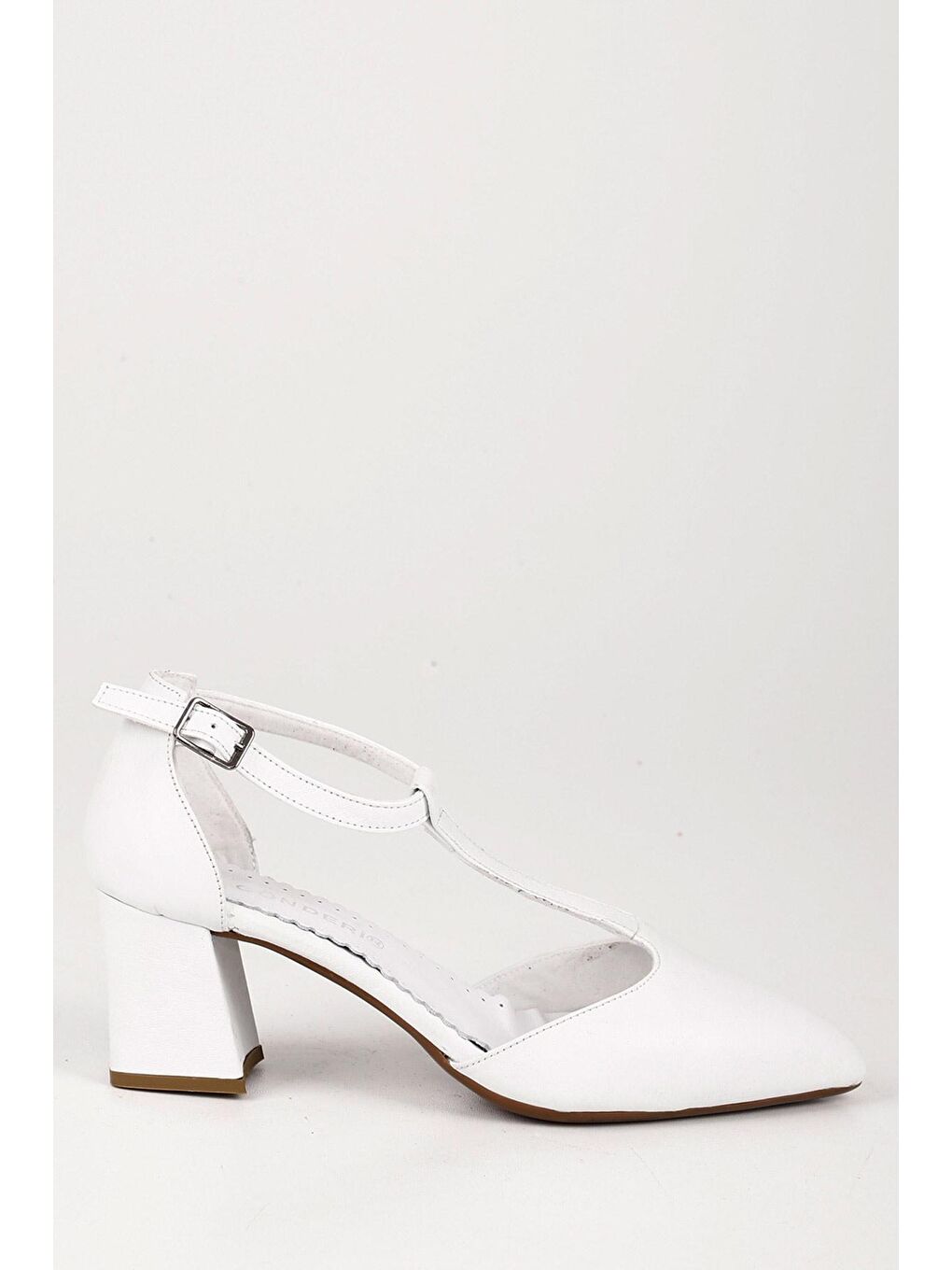 Beyaz BEYAZ  Hakiki Deri Sivri Burun Bilek Bağlı Orta Kalın Topuklu Kadın Ayakkabı 24182-3