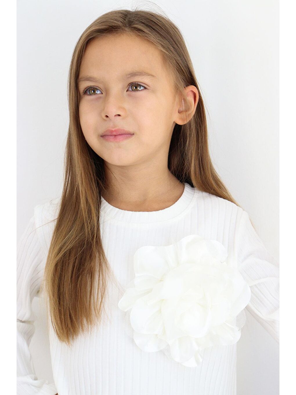 Kız Çocuk Uzun Kollu Tişört Gül Aksesuarlı Ekru (9-12 Yaş)-3