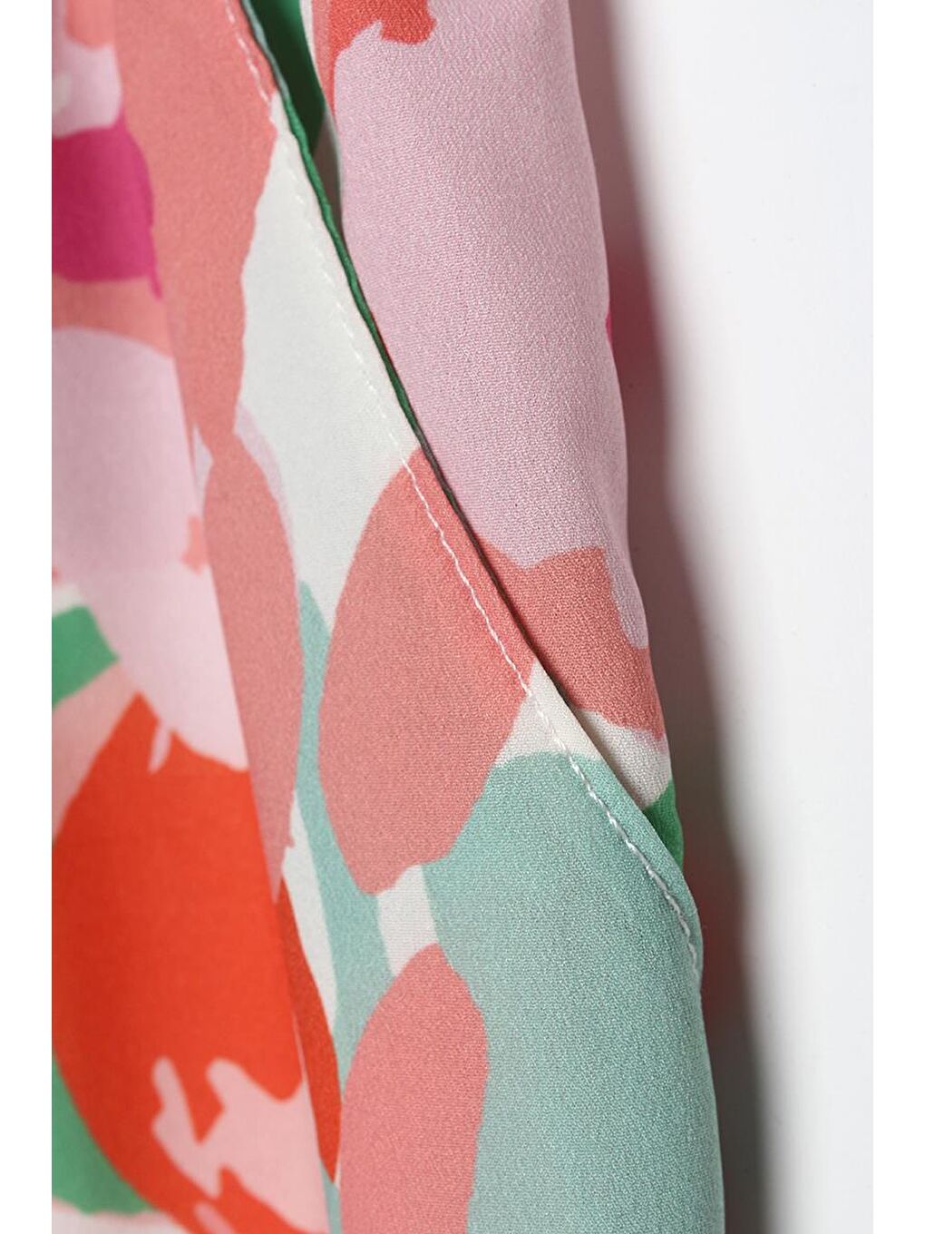 Beyaz-Pembe-Desenli Beli Lastikli Rahat Kalıp Pantolon-4