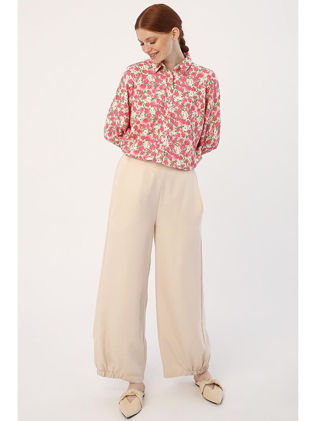 Açık Bej-Büyük Cepli Doğal Kumaş Pantolon