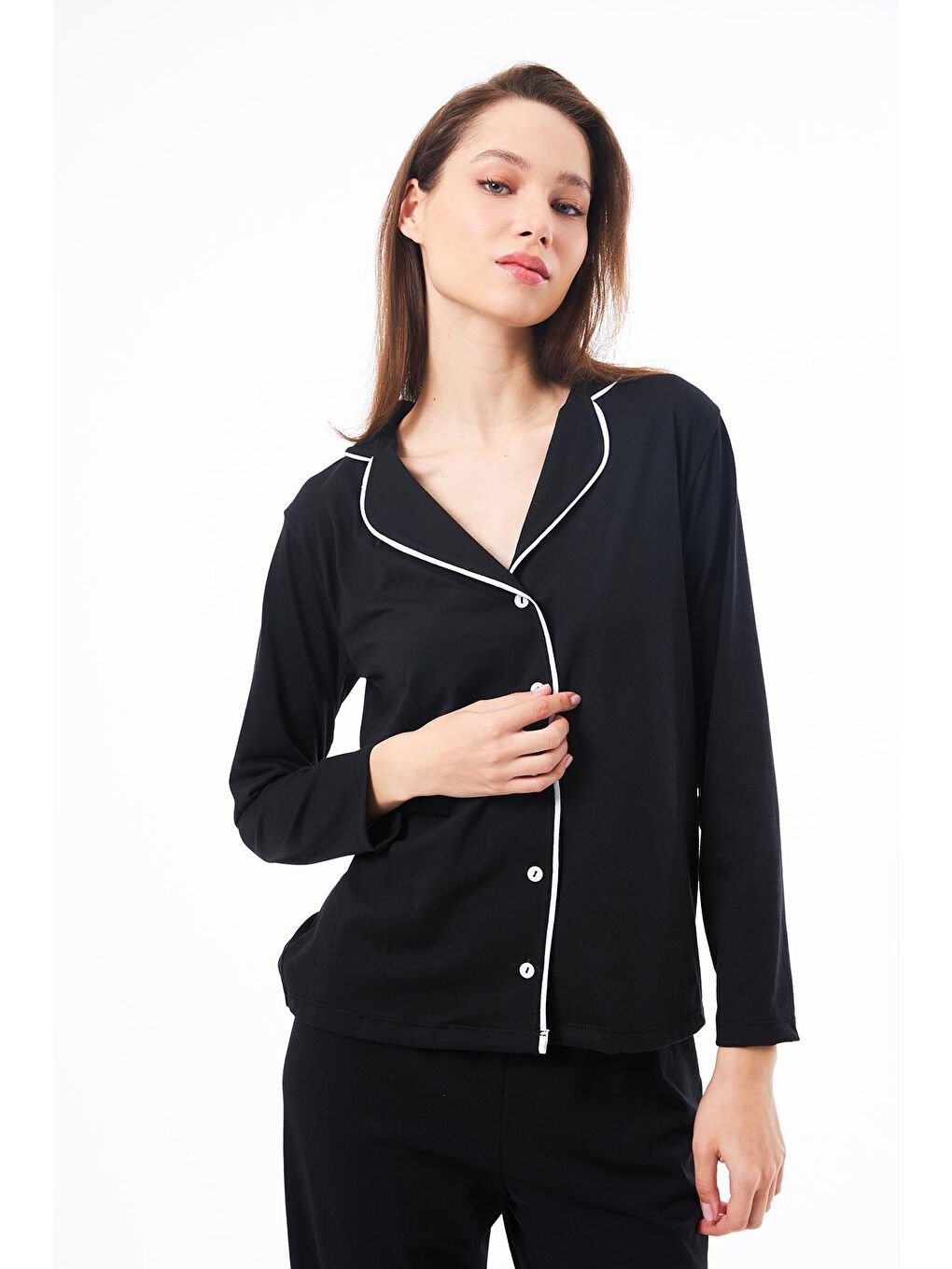 Siyah Önden Düğmeli Pamuklu Kadın Pijama Takımı-8