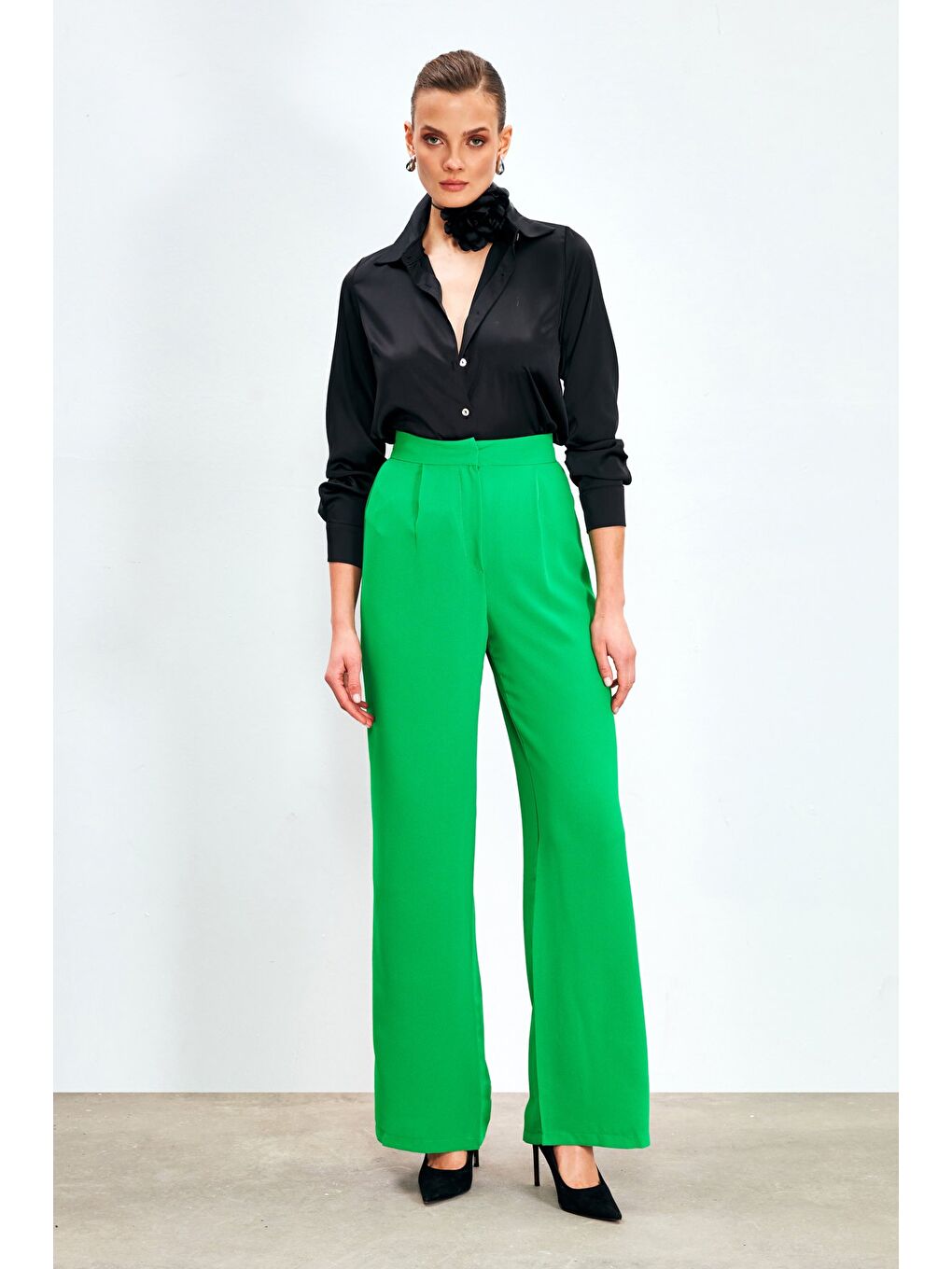 Pileli Krep Pantolon - Yeşil-1