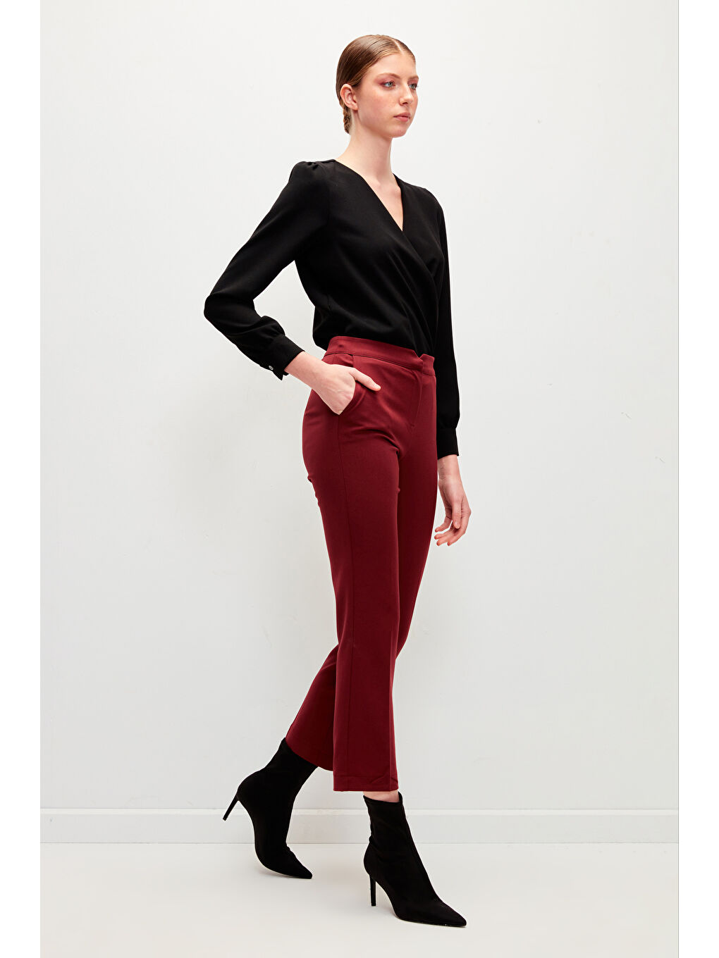 Bordo Klasik Kesim Düz Renk Pantolon-2