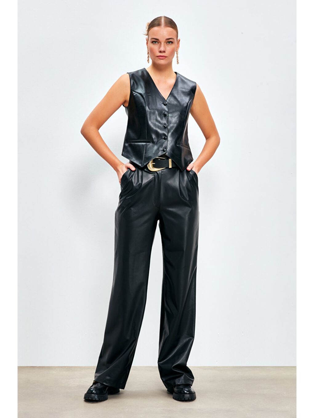 Bol Paça Deri Pantolon - Siyah-1