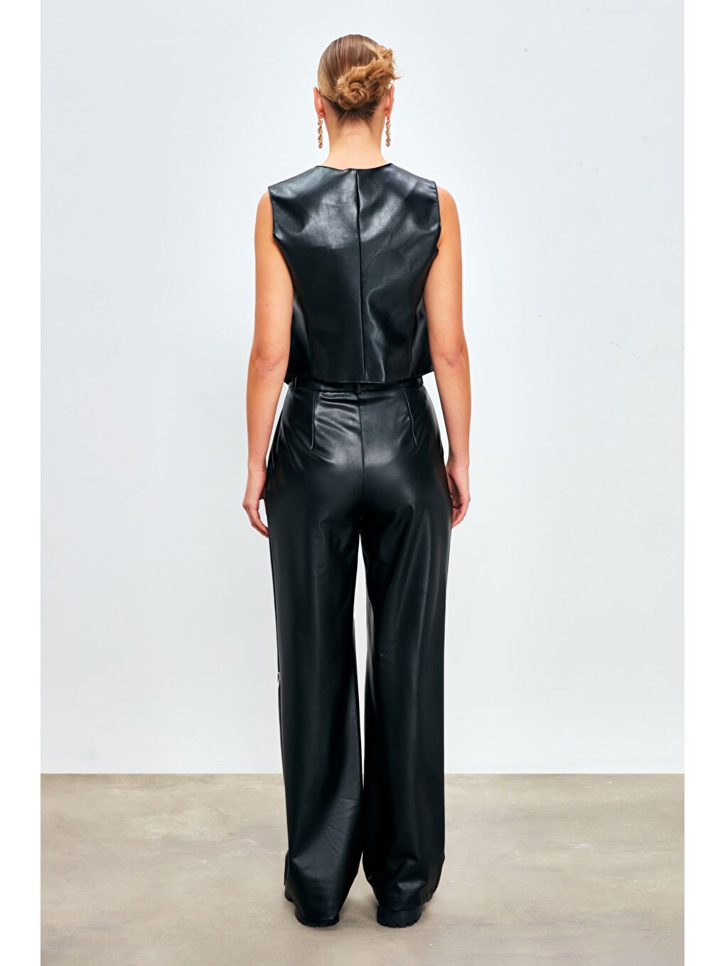 Bol Paça Deri Pantolon - Siyah-5