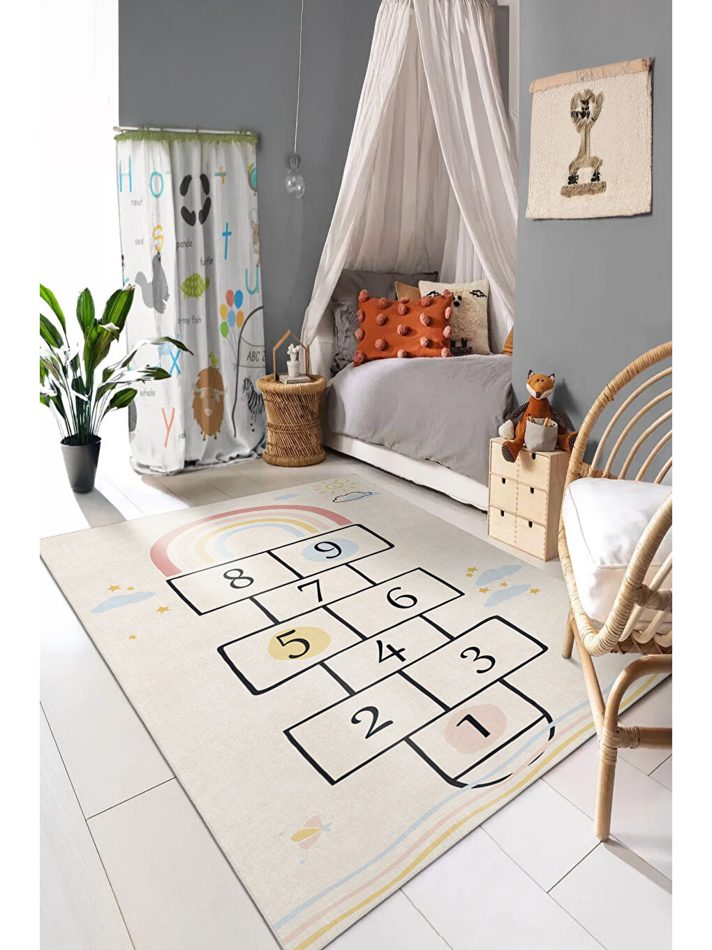 Ekru Dekoratif Özel Tasarım Yıkanabilir İnce Kaymaz Tabanlı Modern Halı KECE FR45-2