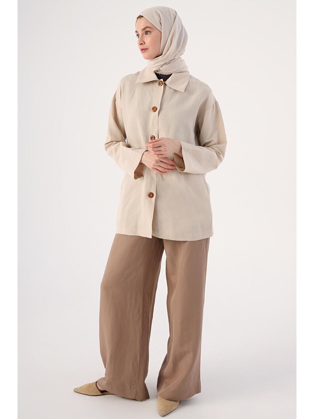 Bej Cepli Tahta Düğmeli Gömlek Yaka Keten Ceket-4