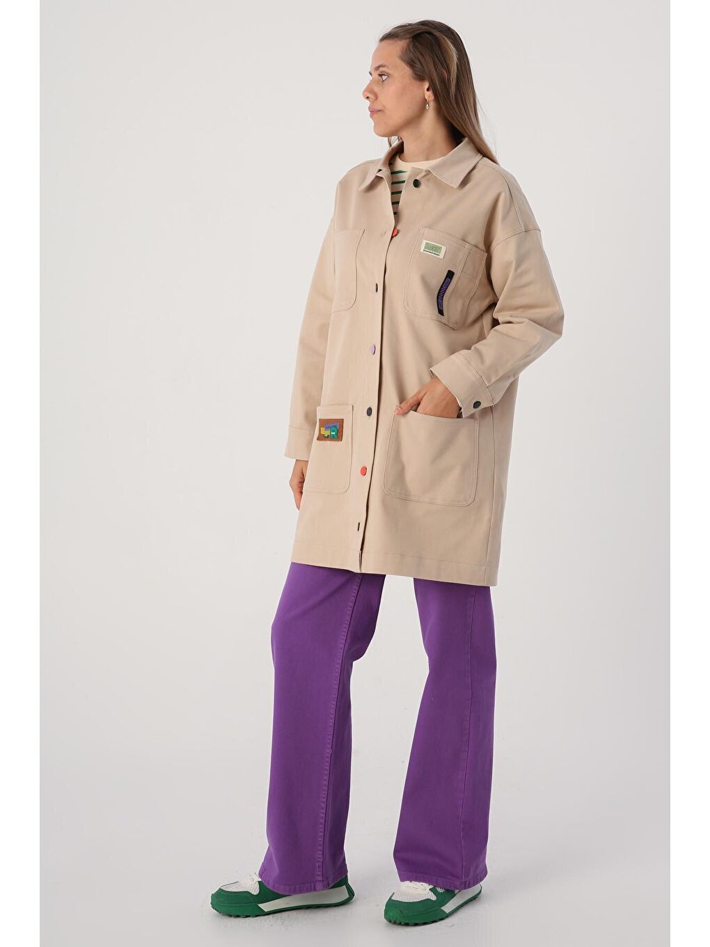 Açık Bej Pamuklu Renkli Düğmeli Süs Etiketli Cepli Ceket-2