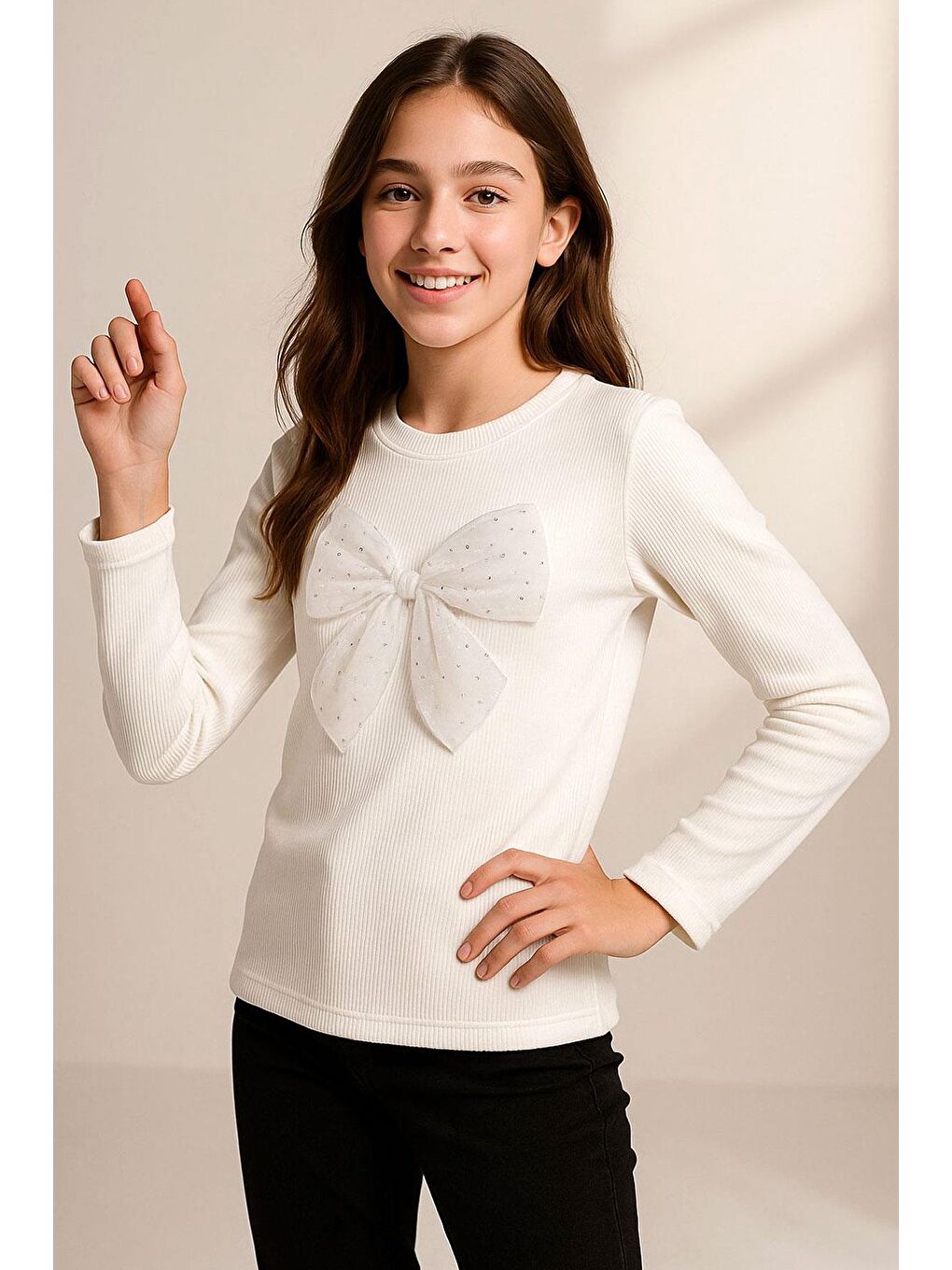 Kız Çocuk Uzun Kollu Tişört Taşlı Fiyonk Aksesuarlı Ekru (9-12 Yaş)