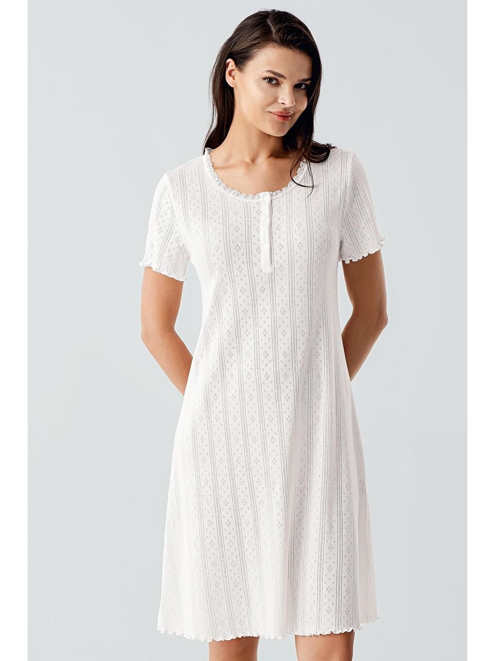 Ekru Ajurlu Düğmeli Kısa Kollu Kısa Esnek Pamuklu Gecelik 17109-1