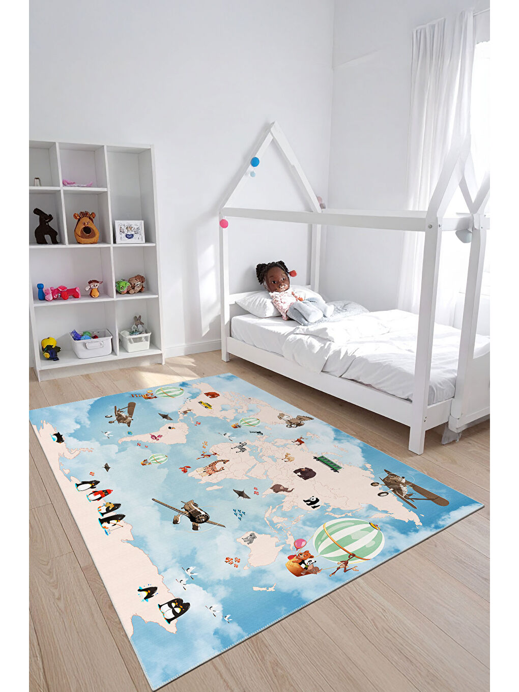 Mavi Dekoratif Özel Tasarım Yıkanabilir İnce Kaymaz Tabanlı Modern Halı KECE FR44-1