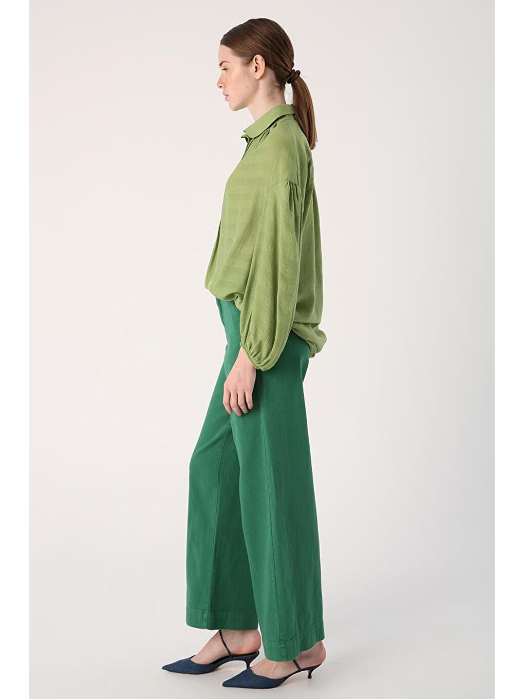 Yeşil-%100 Pamuk Bol Paça Cepli Pantolon-2