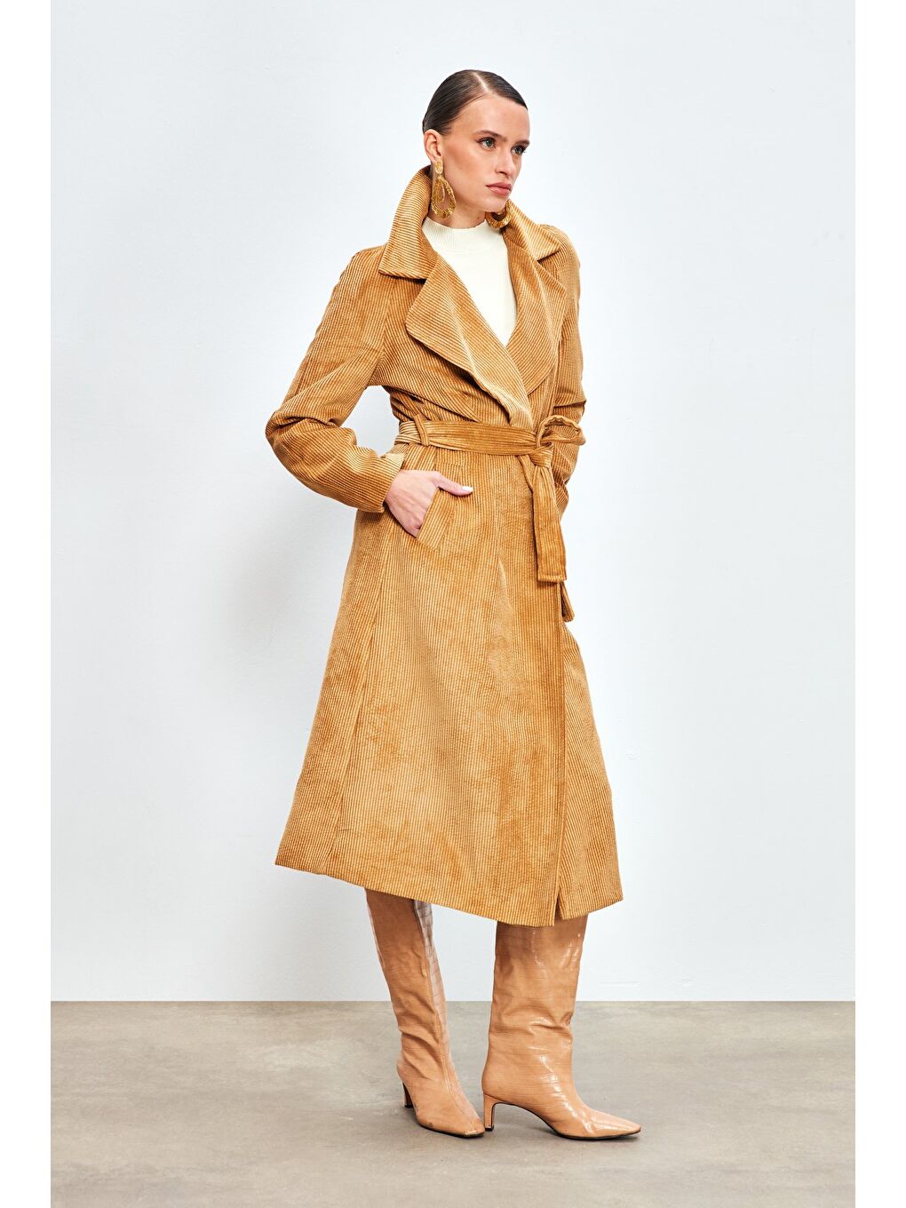 Kahverengi Uzun Kadife Trençkot - Camel-2