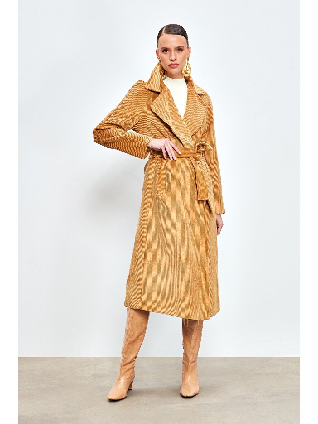 Kahverengi Uzun Kadife Trençkot - Camel-3