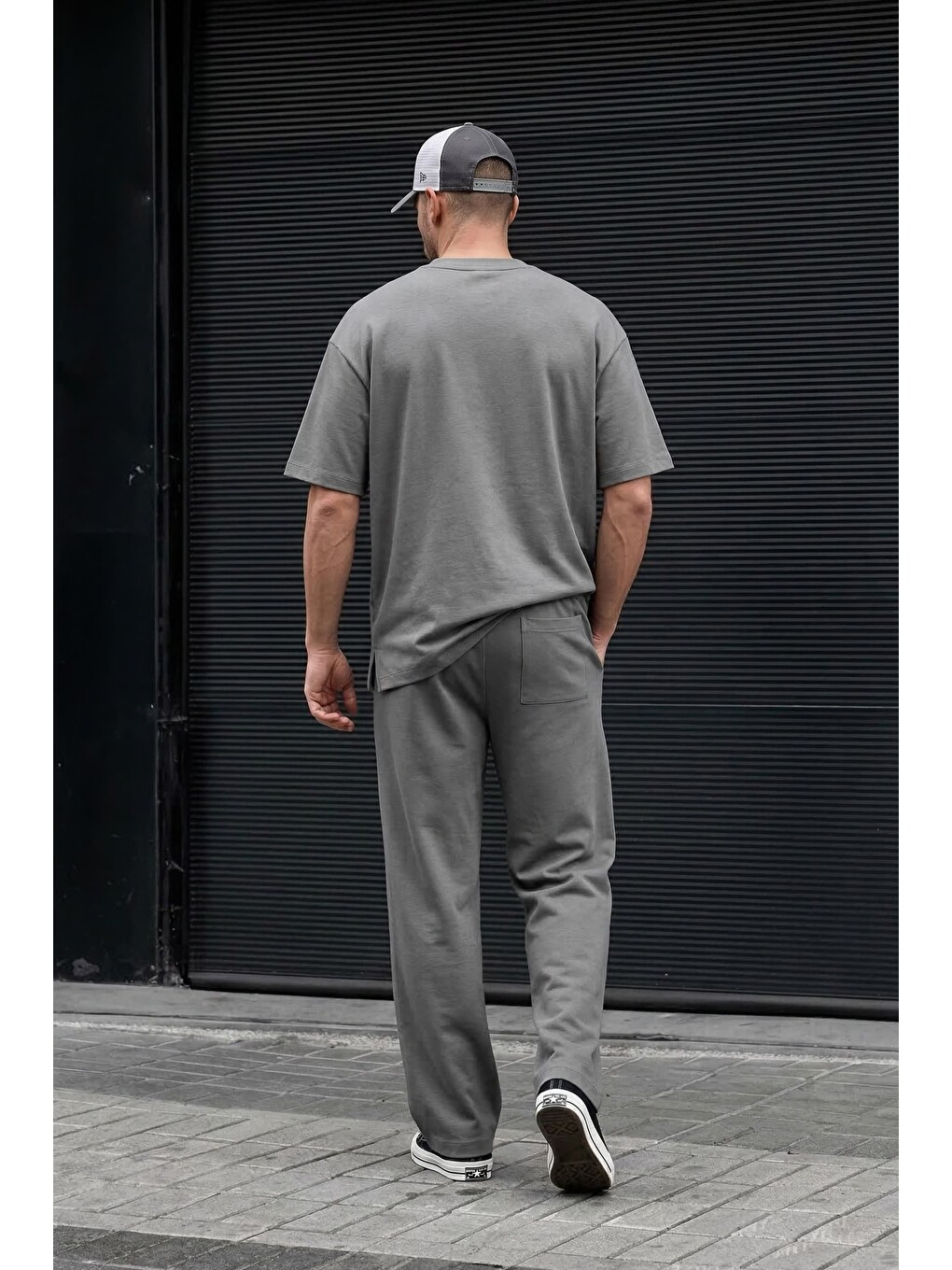 Gri Erkek Relaxed Pileli Yumuşak Dokulu Beli Lastikli Eşofman Altı Füme-3