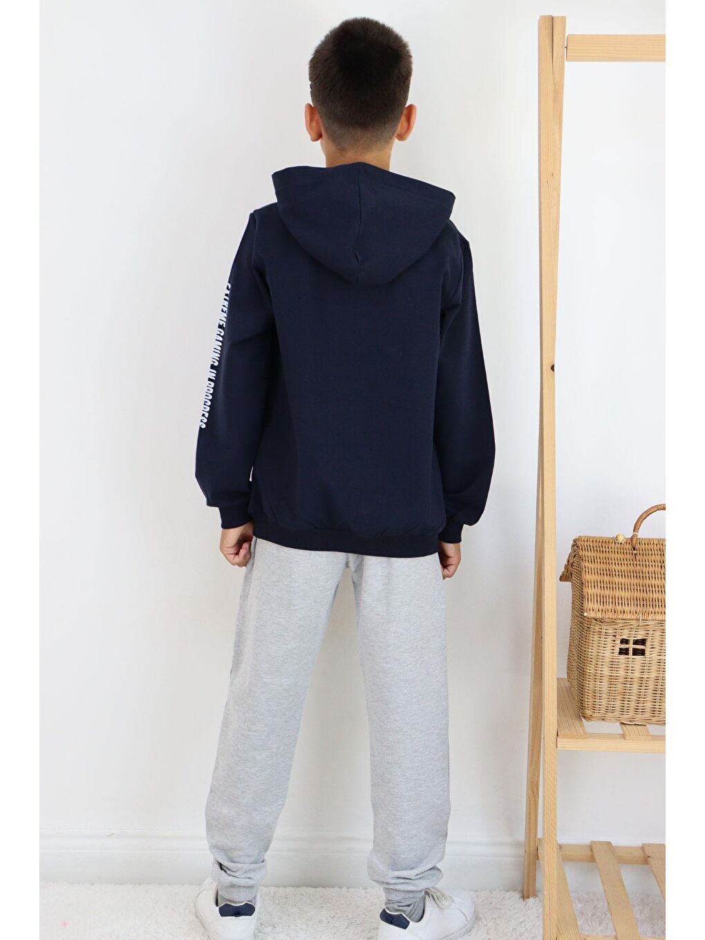 Erkek Çocuk Eşofman Takım Oyun Temalı Önden Cepli Lacivert (5-9 Yaş)-2