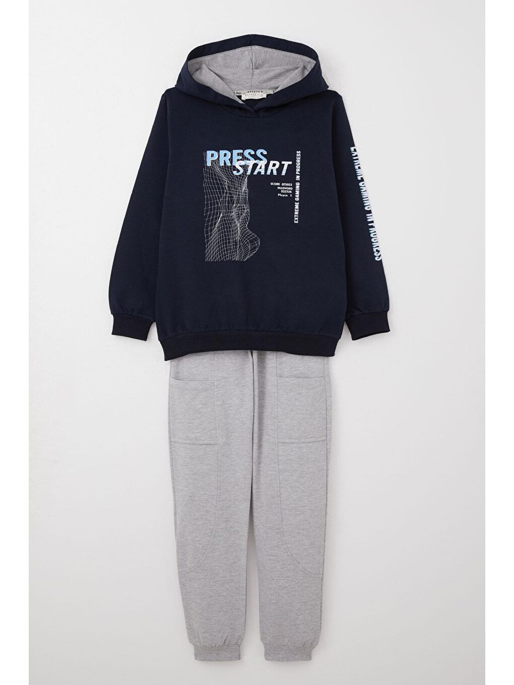 Erkek Çocuk Eşofman Takım Oyun Temalı Önden Cepli Lacivert (5-9 Yaş)-3