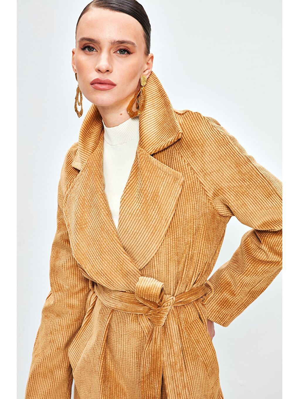 Kahverengi Uzun Kadife Trençkot - Camel-6