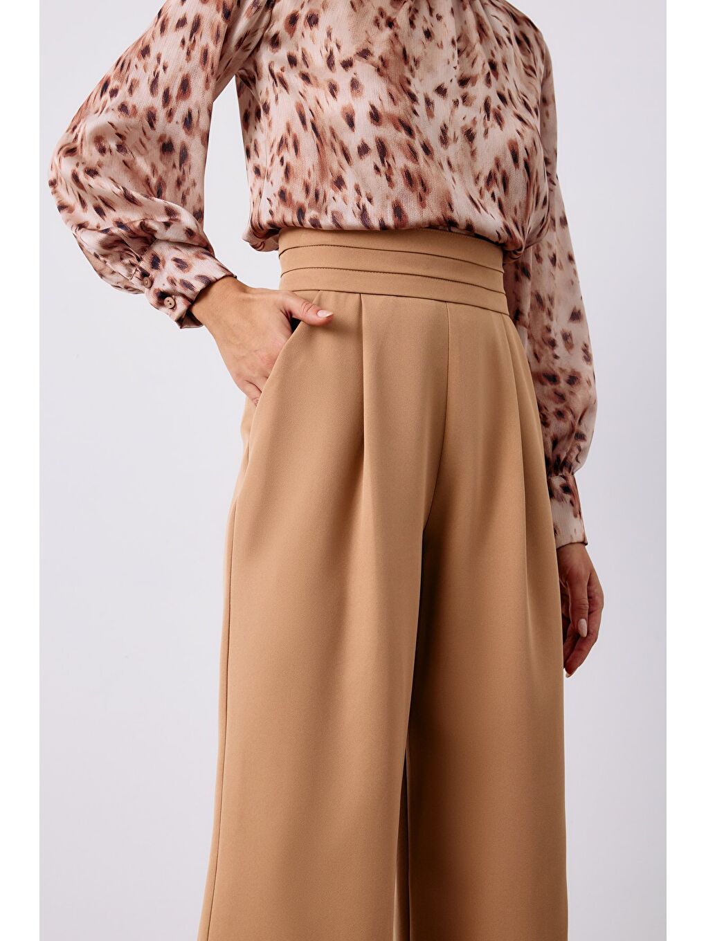 Kahverengi Bel Detaylı Cepli Pantolon - Camel-2