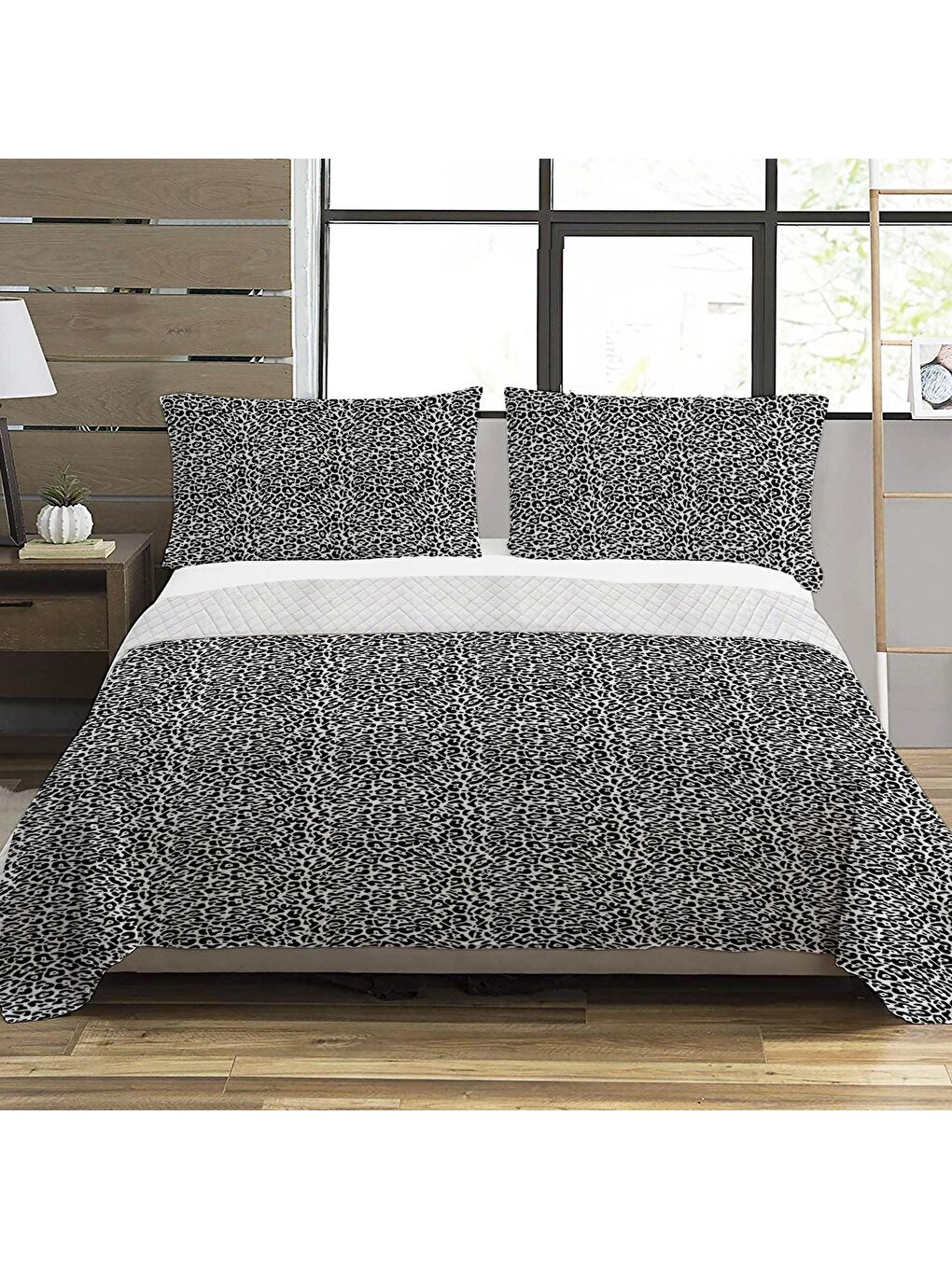 Karışık Leopar Desen Çift Kişilik Baskılı Pike (200x220 Cm) Siyah