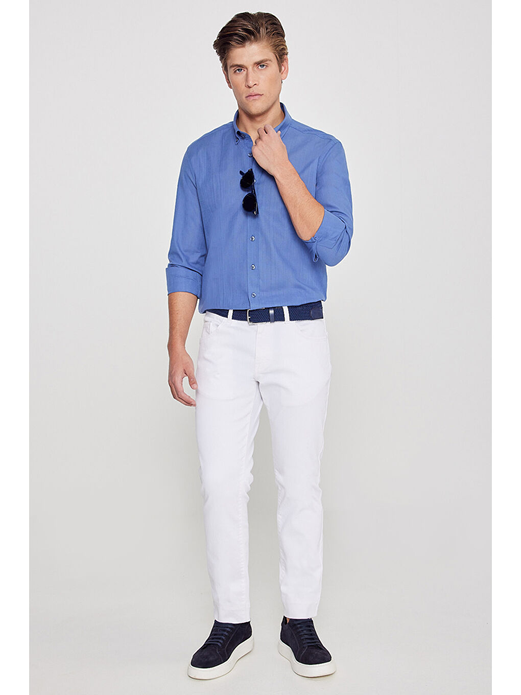 Erkek İndigo %100 Pamuk Oxford Slim Fit Dar Kesim Düğmeli Yaka Flamlı Gömlek-1