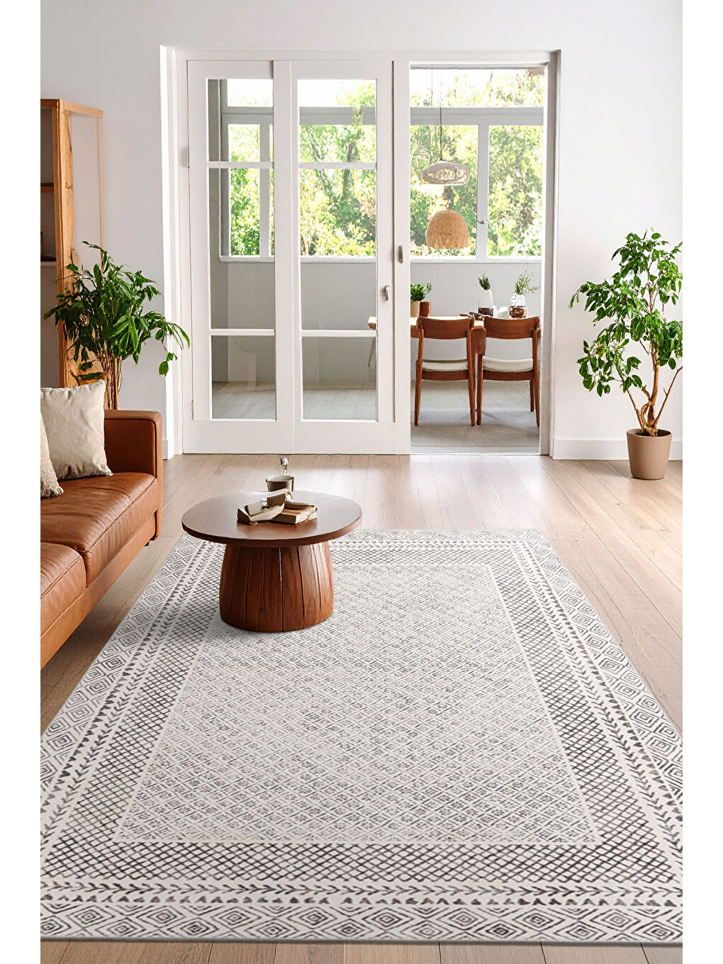 Bej Dekoratif Özel Tasarım Yıkanabilir İnce Kaymaz Tabanlı Modern Halı KECE FR32-1