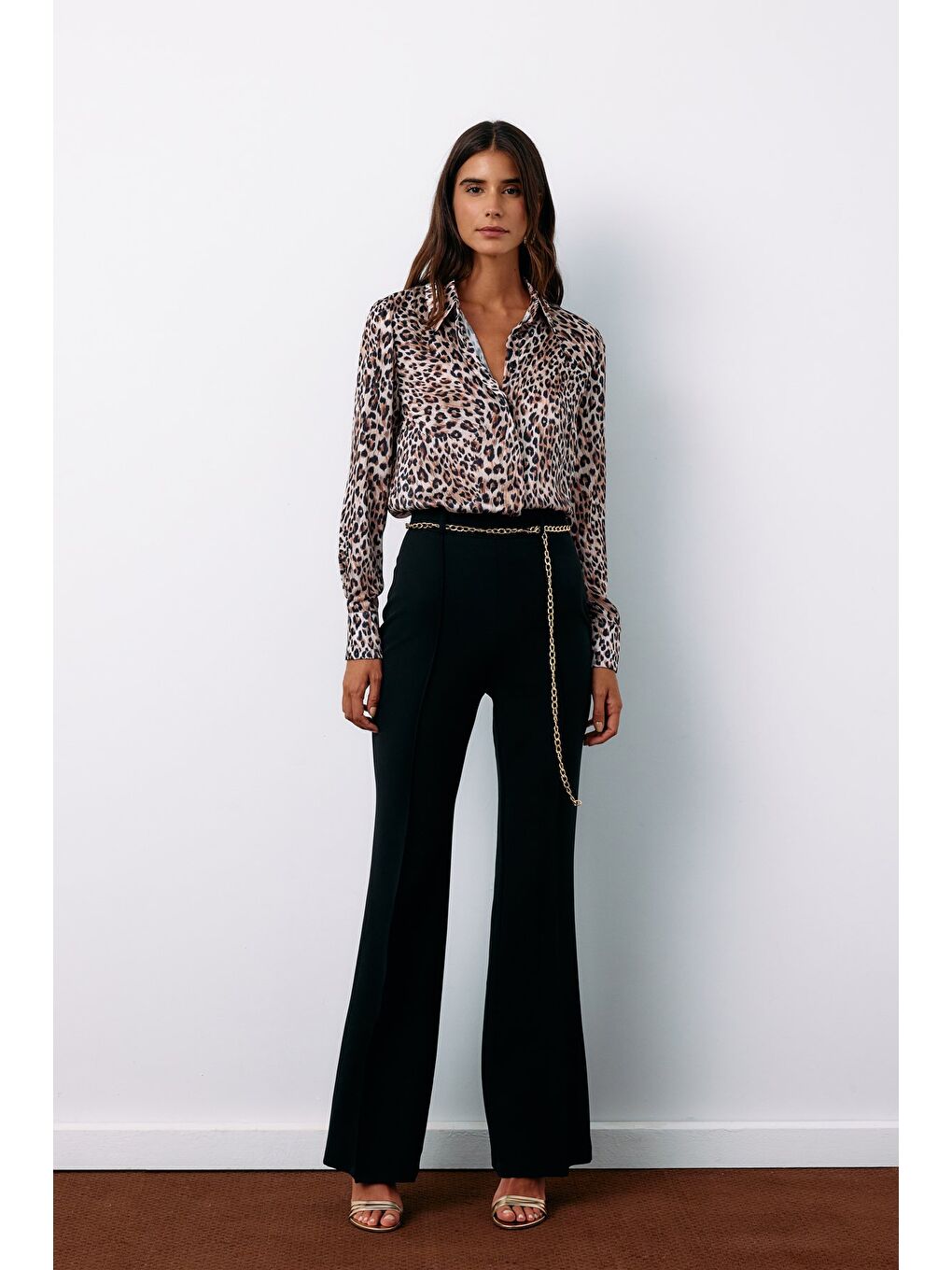 Zincir Kemerli Pantolon - Siyah