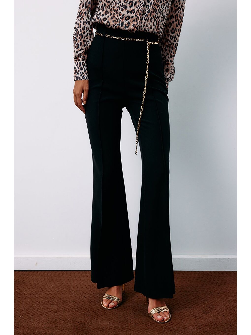 Zincir Kemerli Pantolon - Siyah-2
